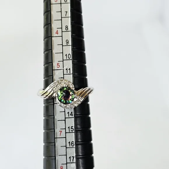 Sparkling Genuine Mystic Topaz Sterling Silver Ring. Size 6! - Picture 8 of 8